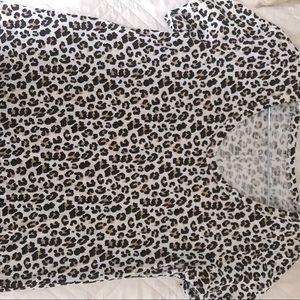 Banana Republic Animal Print V-neck T-shirt